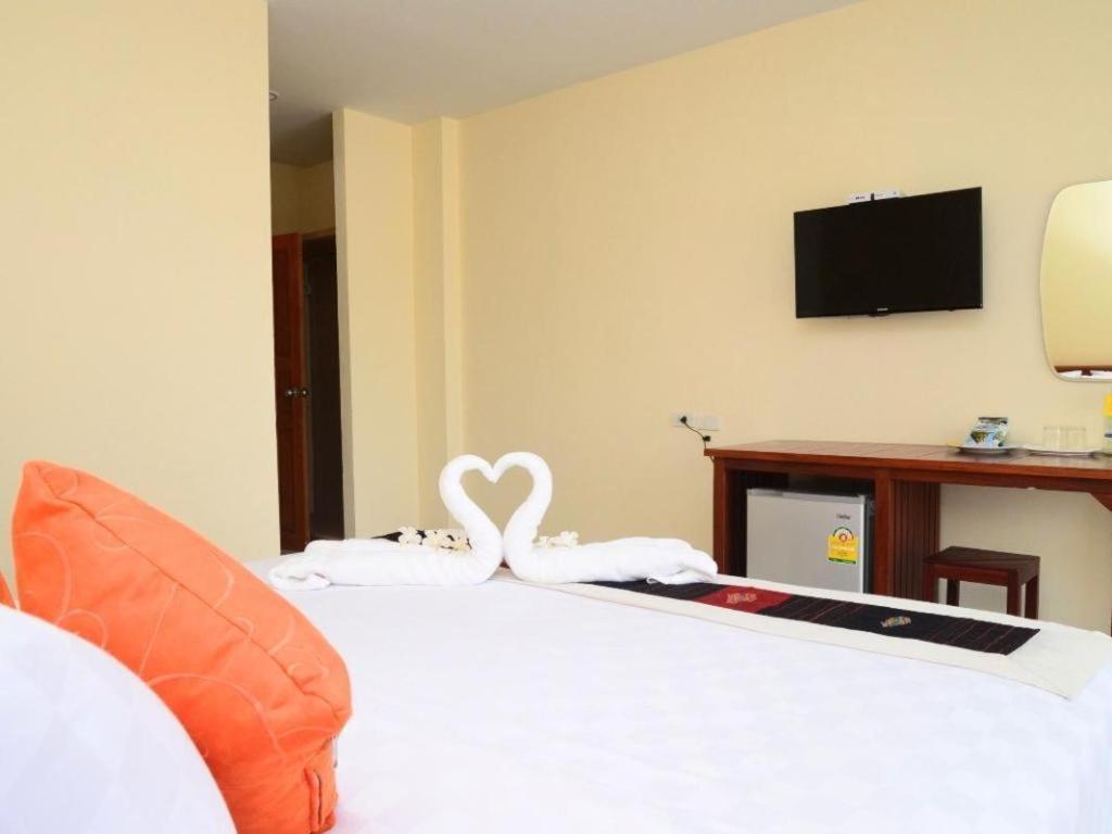 Juntima Boutique Hotel Phetchaburi Ngoại thất bức ảnh