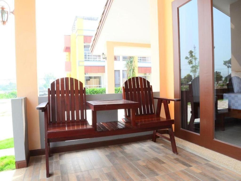 Juntima Boutique Hotel Phetchaburi Ngoại thất bức ảnh