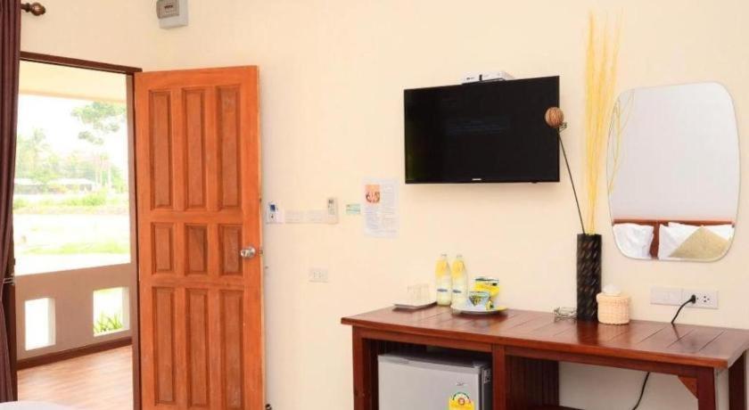 Juntima Boutique Hotel Phetchaburi Ngoại thất bức ảnh